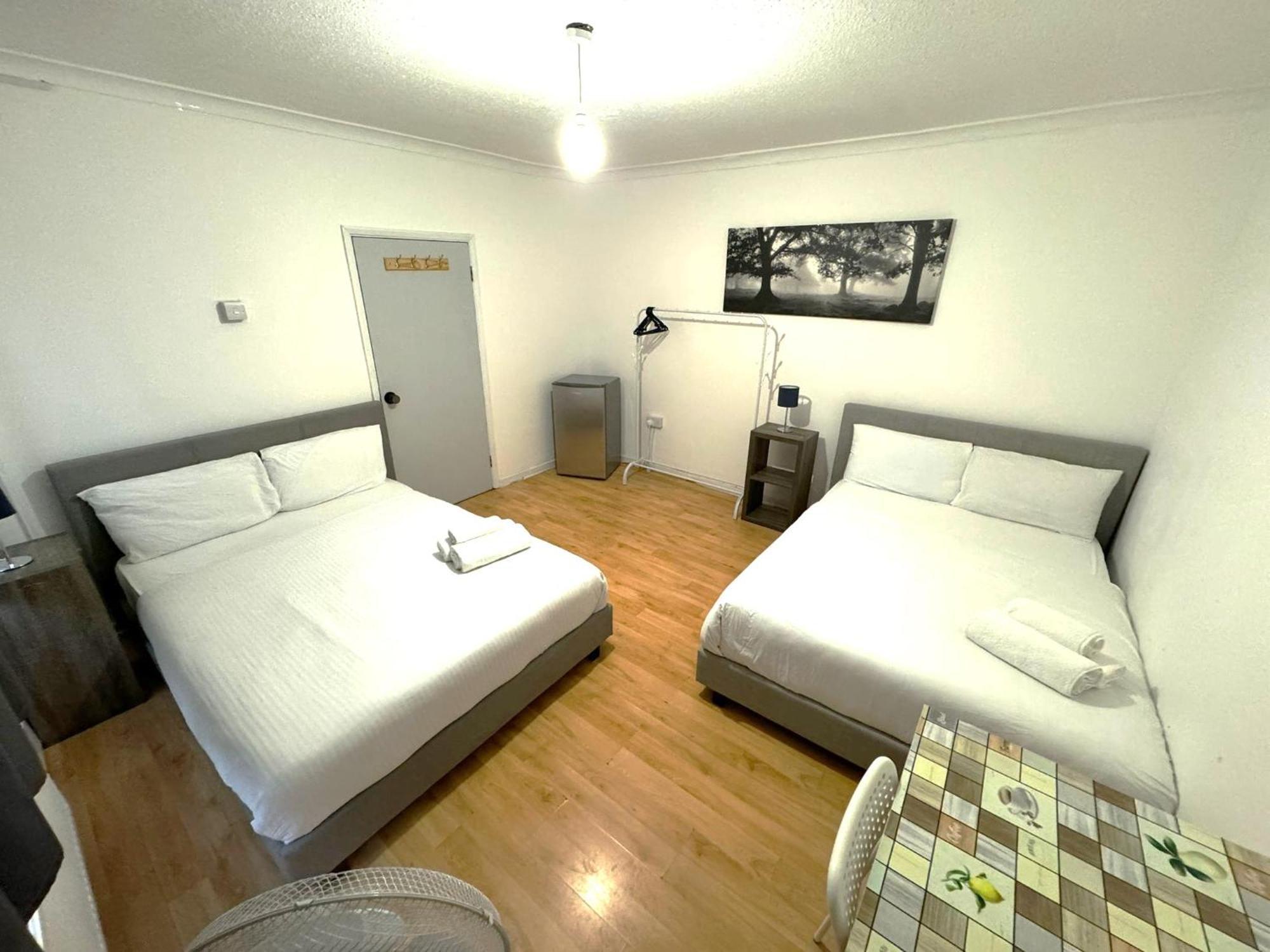 Pensión Stepney Comfy Double Bed 14 *